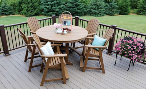 Hat Creek Interiors' Polyethylene and Aluminum Weld Chairs: The Perfect Outdoor Furniture