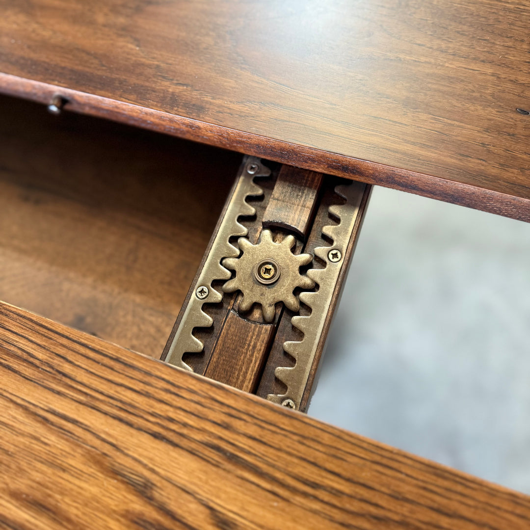 Hickory Extension Dining Table and Chairs