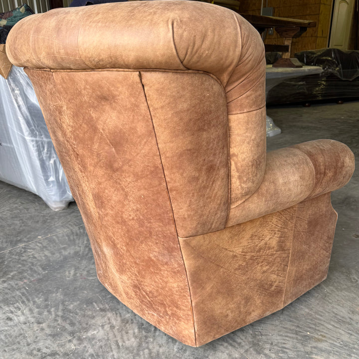Sylvester Tufted Leather Swivel Chair