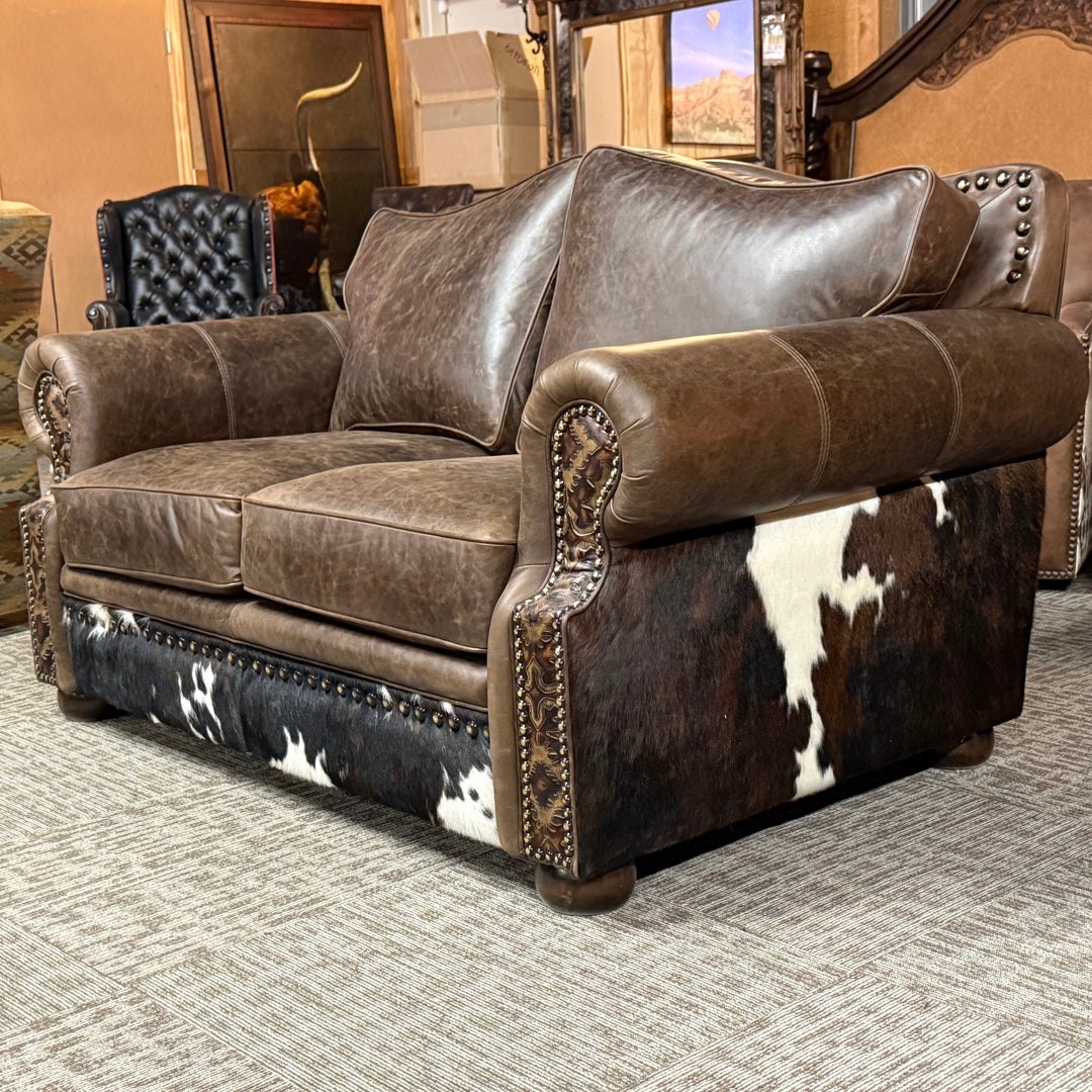 Brompton Chocolate Bosque Leather Loveseat