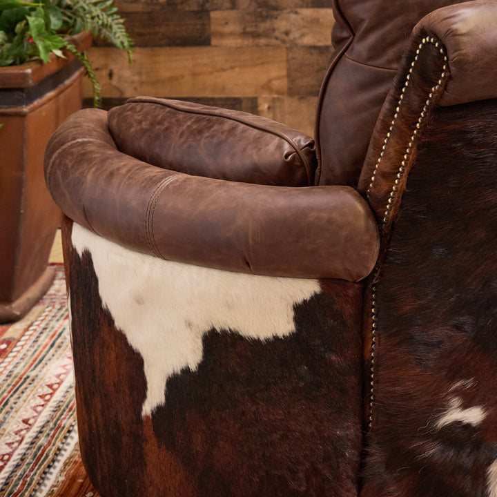 Cavendar Western Leather Snug Recliner