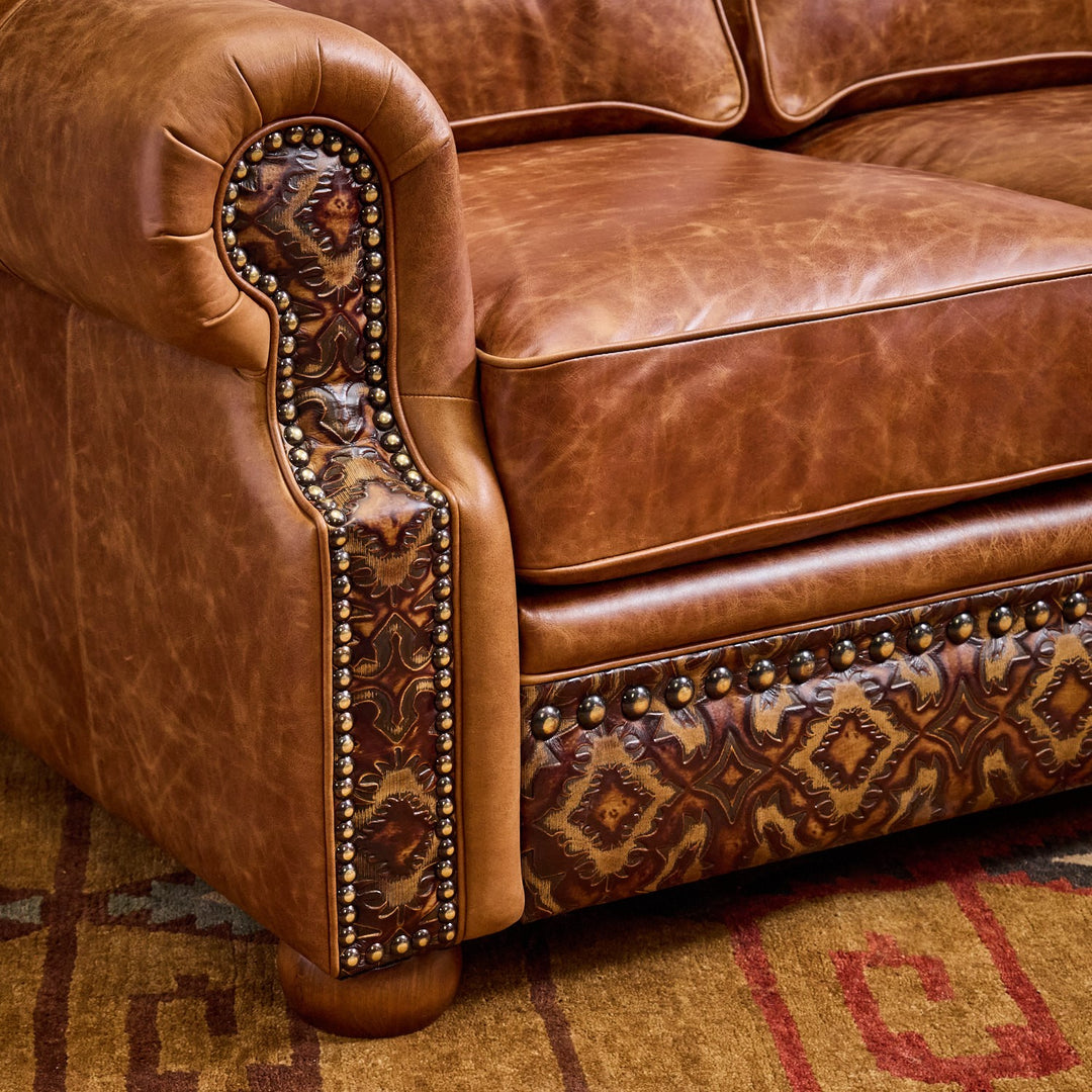 Bosque Ranch Leather Loveseat