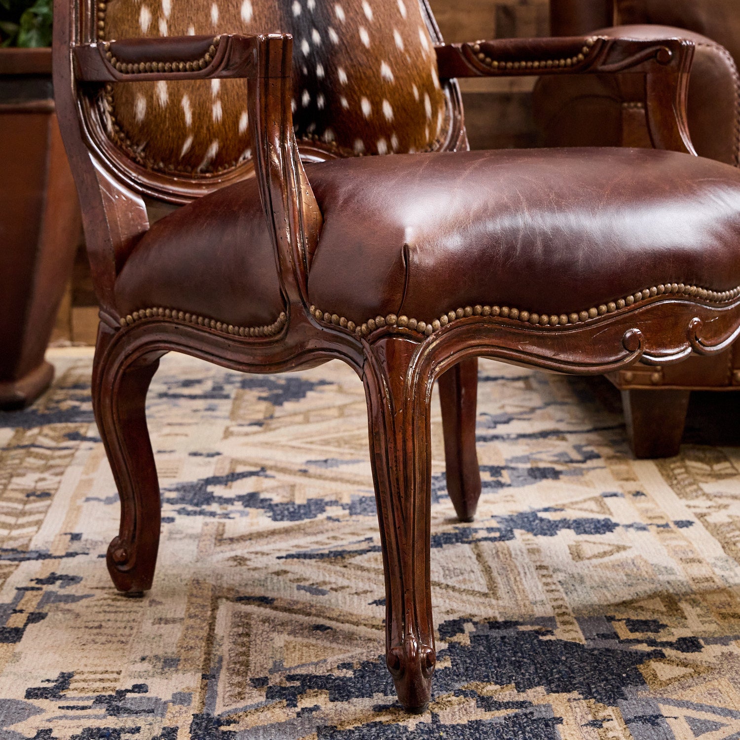 Carved Axis Accent Chair | Rustic Lodge Style Leather Arm Chair