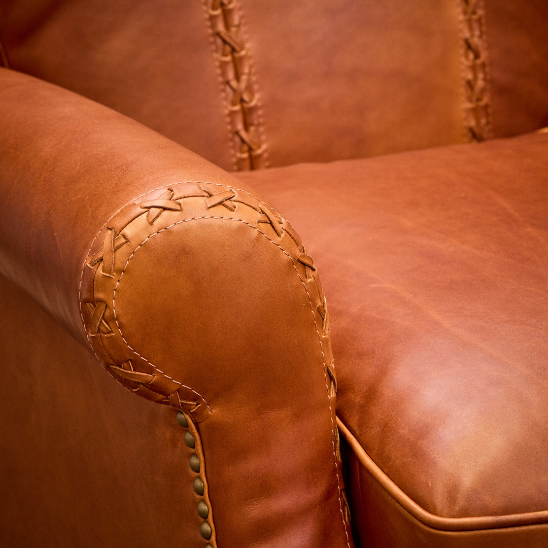 El Rosa Stitched Leather Recliner