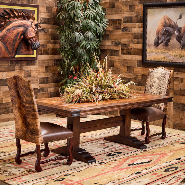Las Cruces Dining Table