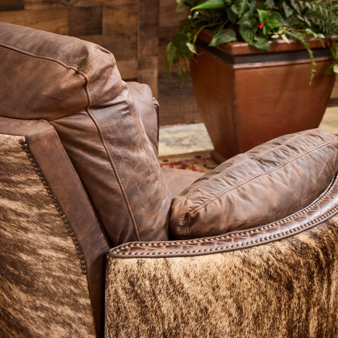 Long Branch Leather Snug Recliner