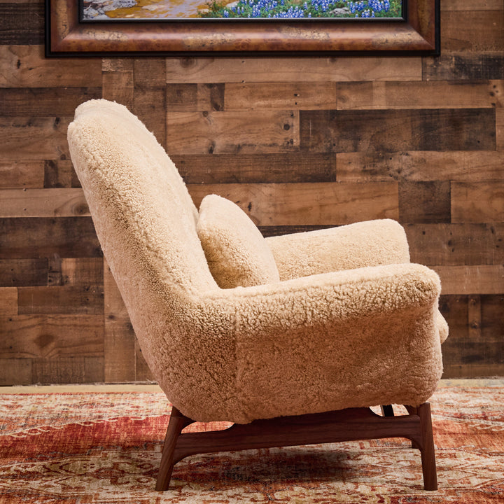 Eleanor Rigby Cozy Chair