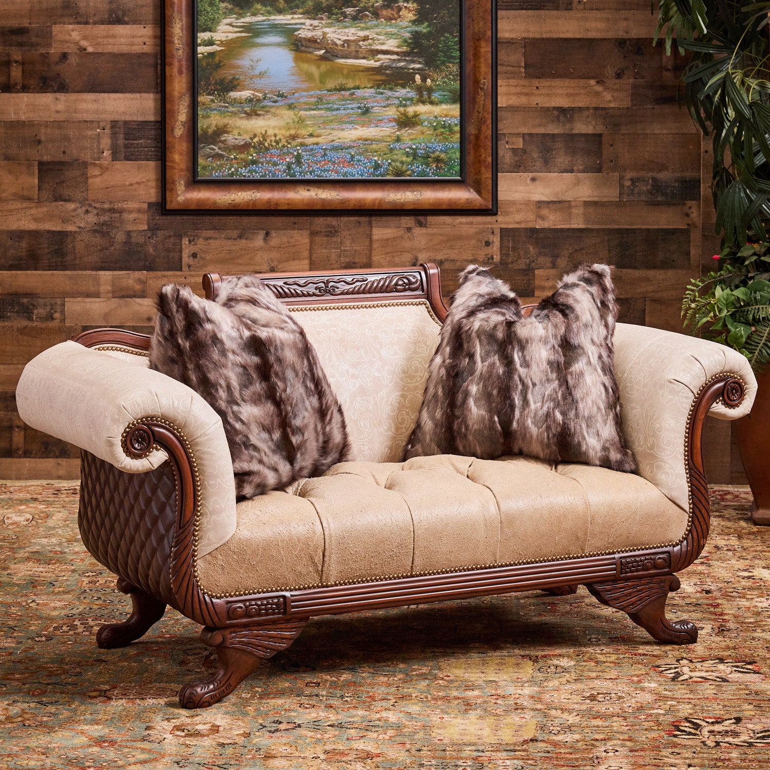Desperado Carved Leather Loveseat – Hat Creek Interiors