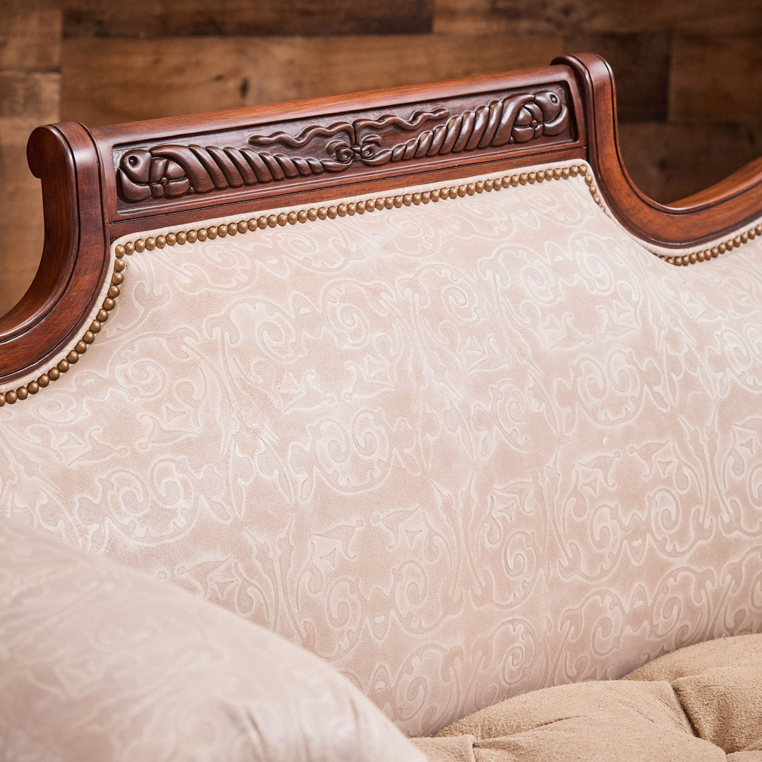Desperado Carved Leather Loveseat