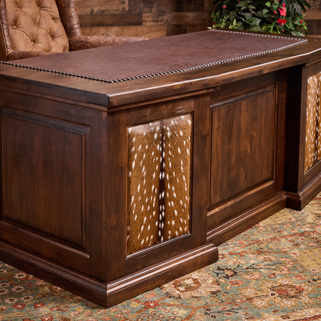 Alamo Axis Executive Desk