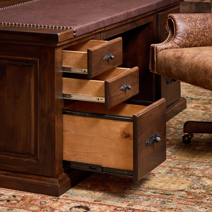 Alamo Axis Executive Desk