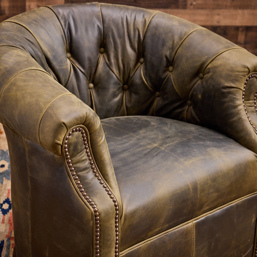 Mossberg Leather Thinking Chair