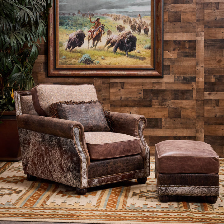 Comal Western Leather Chair & Ottoman
