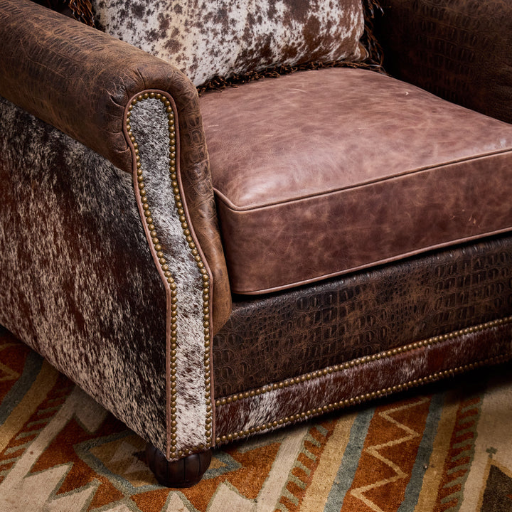 Comal Western Leather Chair & Ottoman
