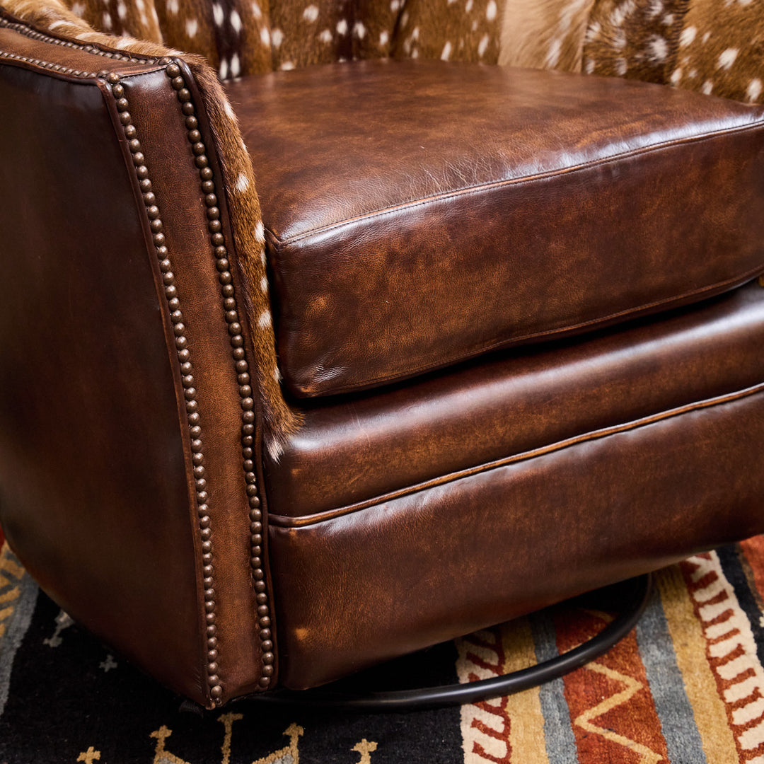 Puglia Axis Leather Swivel Chair