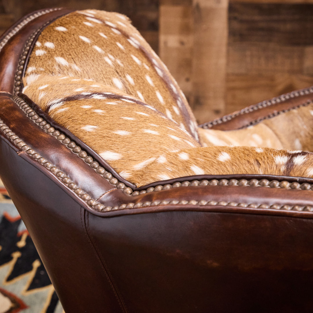 Puglia Axis Leather Swivel Chair