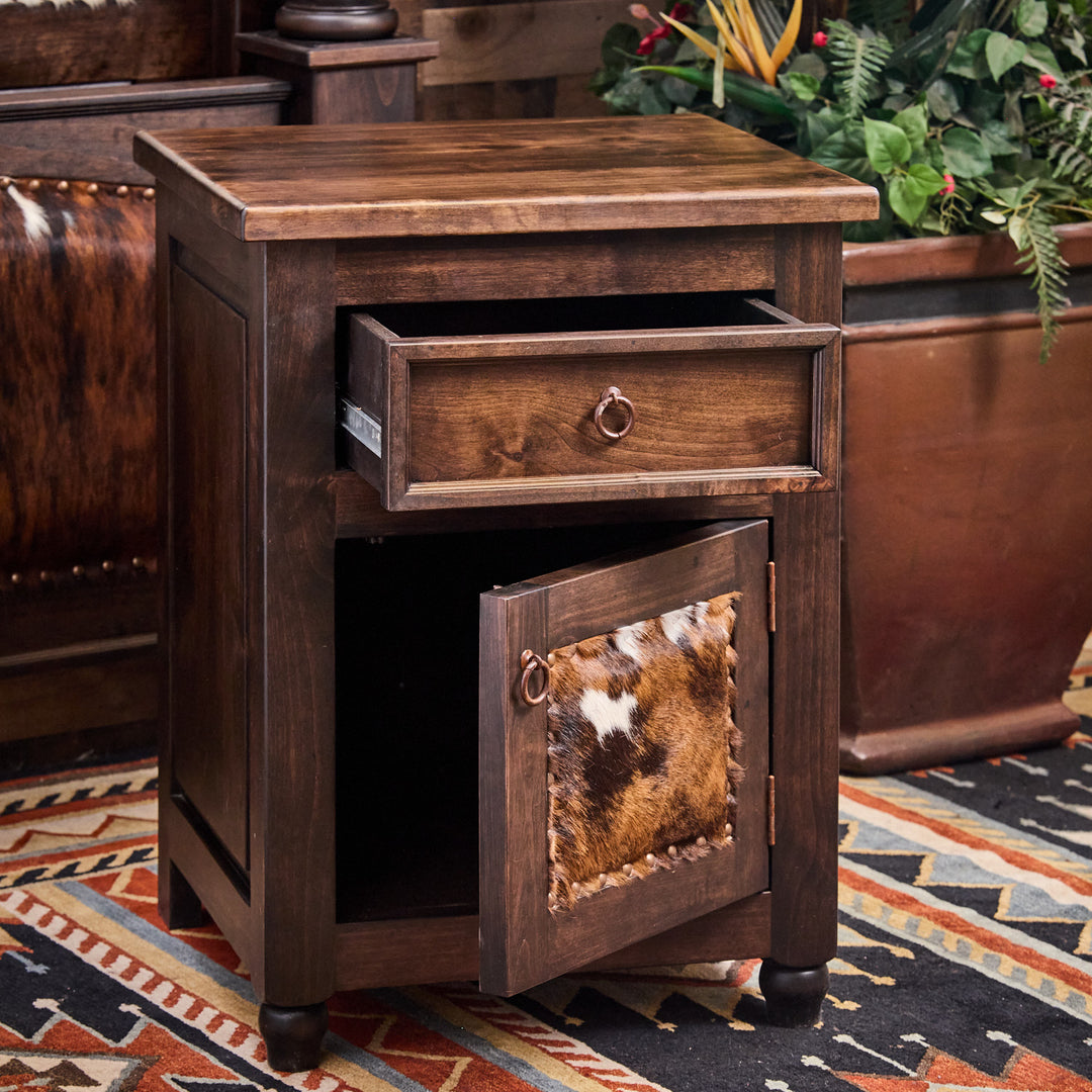 Arden Western Cowhide Bedroom Collection (Tri-Color)