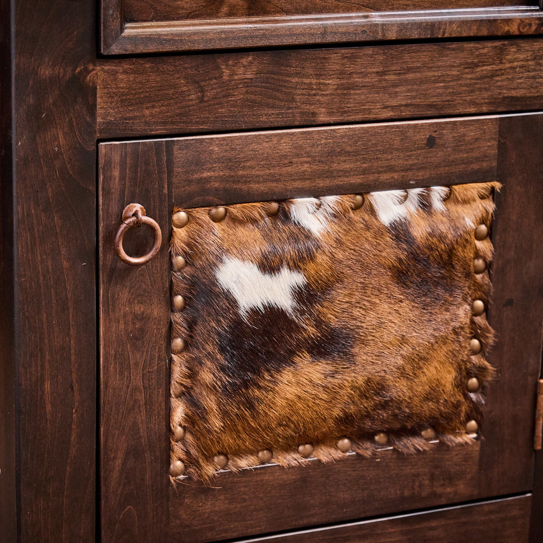 Arden Western Cowhide Bedroom Collection (Tri-Color)