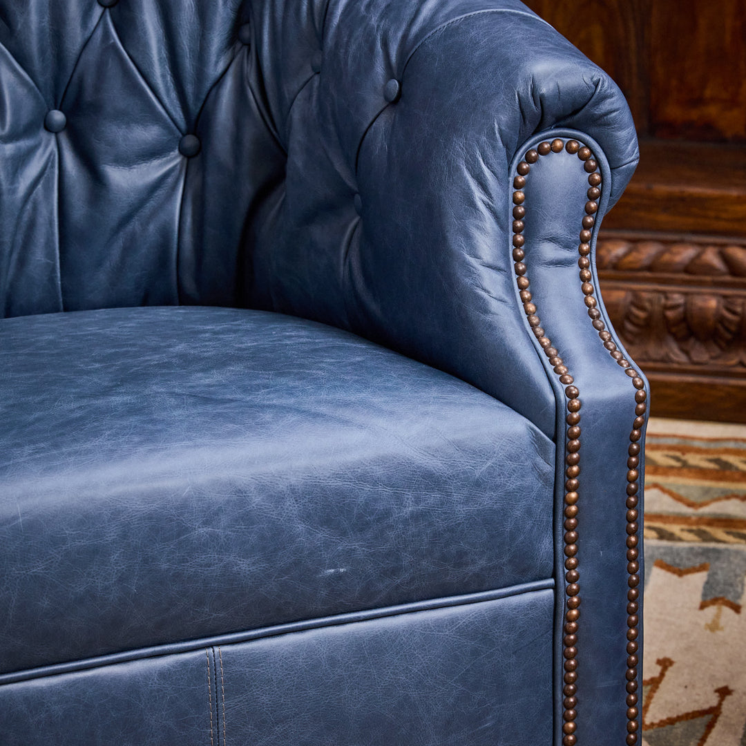 Vacchetta Blue Leather Thinking Chair