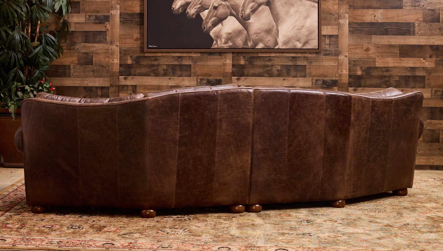 Bosque Chocolate Curved Leather Sofa – Hat Creek Interiors