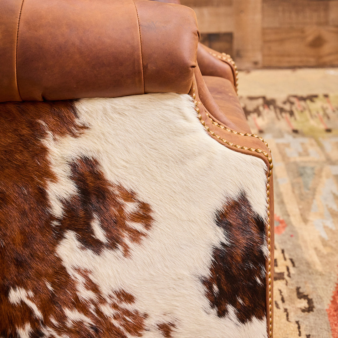 Sycamore Cowhide Thinking Chair