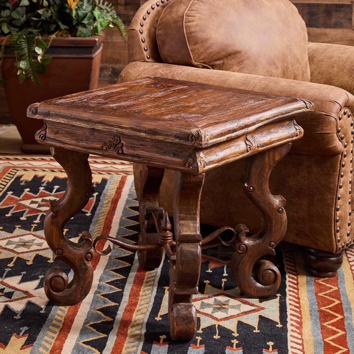 Santana Lamp Table