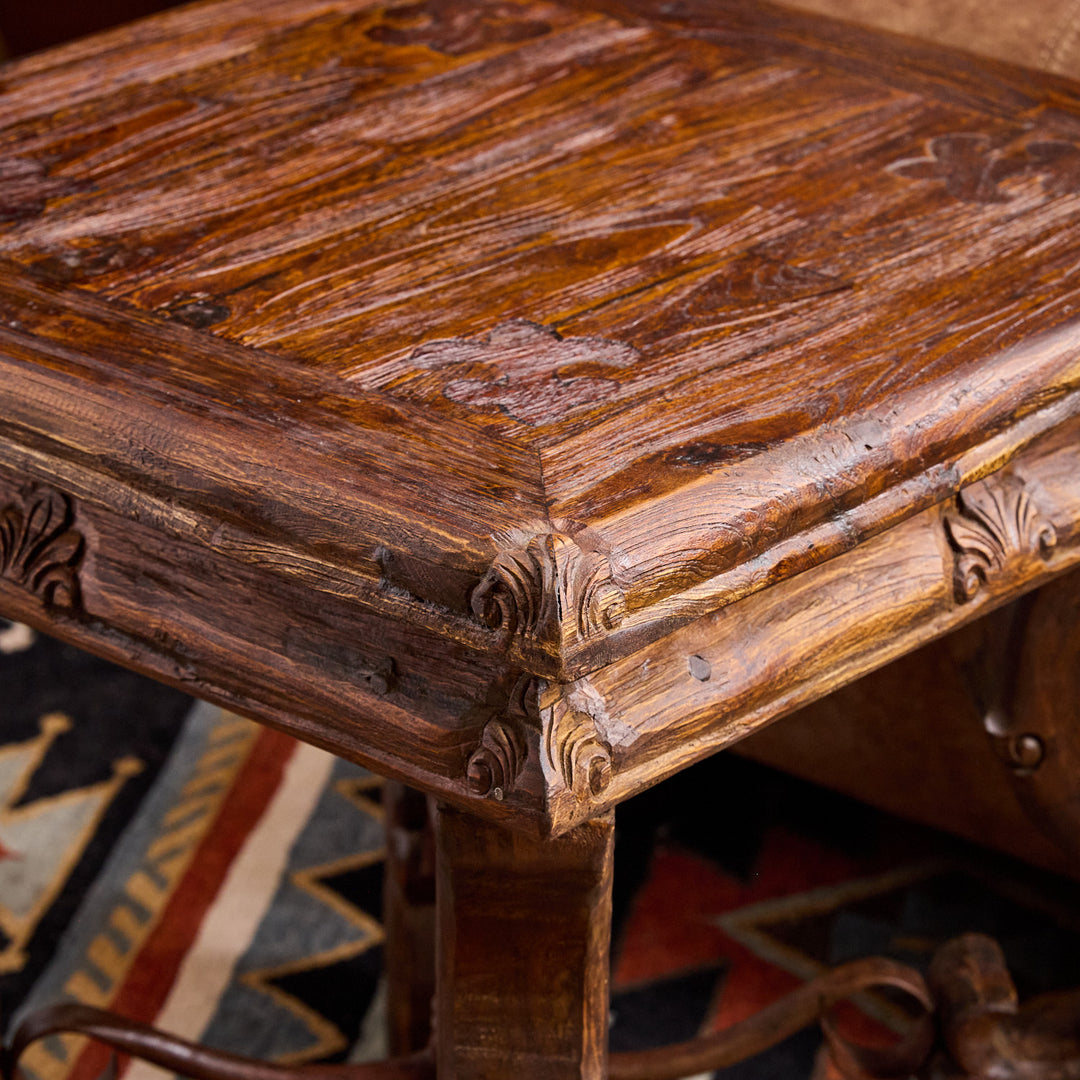 Santana Lamp Table