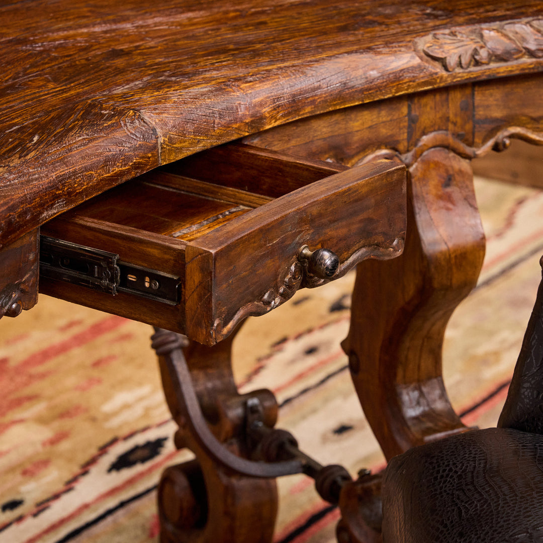 Jason Scott Santana Oval Desk