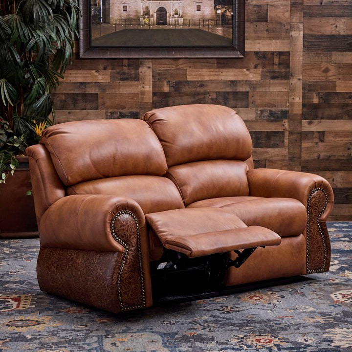 Coralino Legends Leather 2-Cushion Loveseat