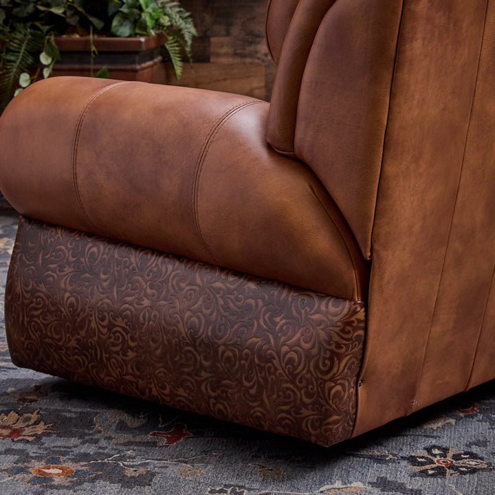 Coralino Legends Leather 2-Cushion Loveseat