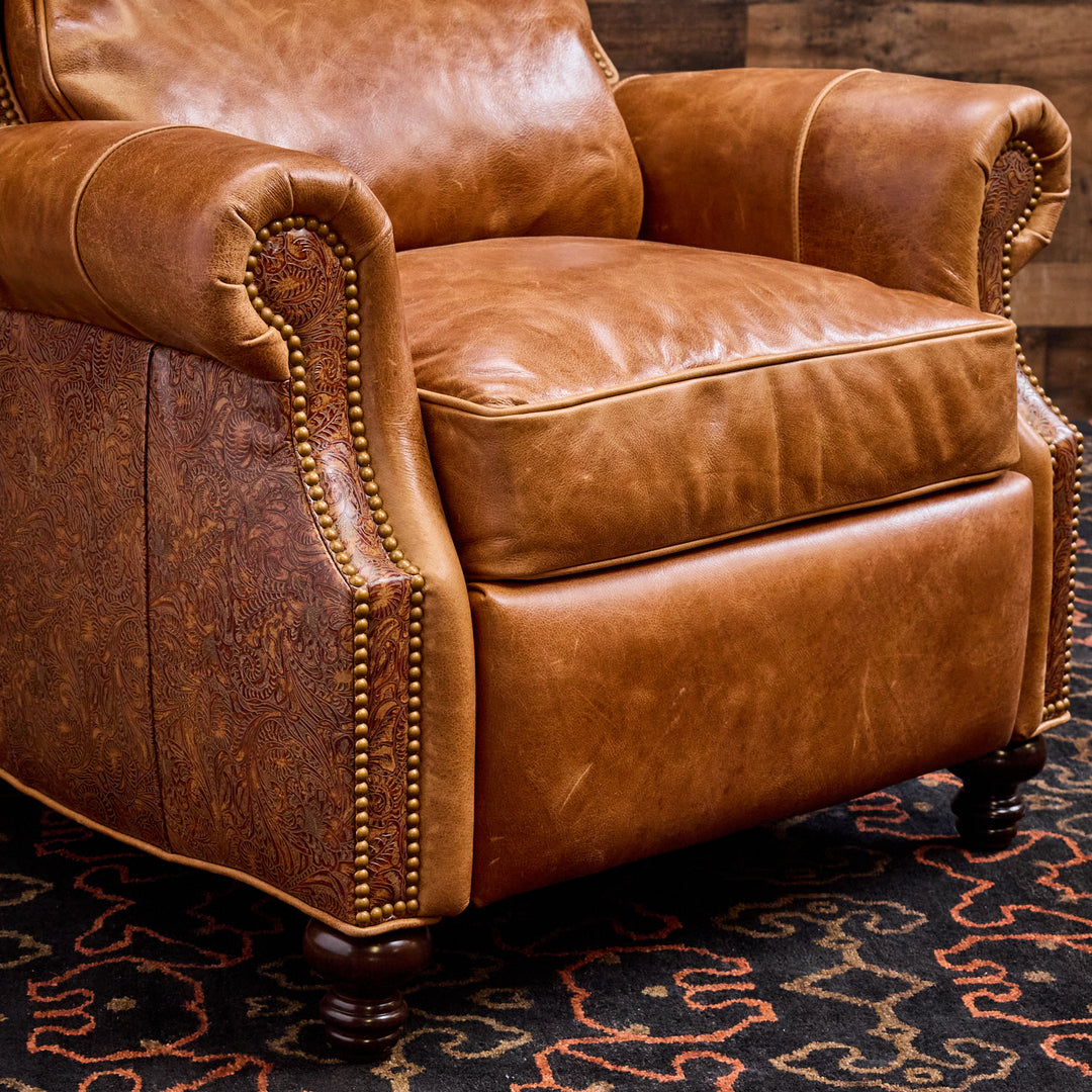 Cabrito Sycamore Leather Recliner