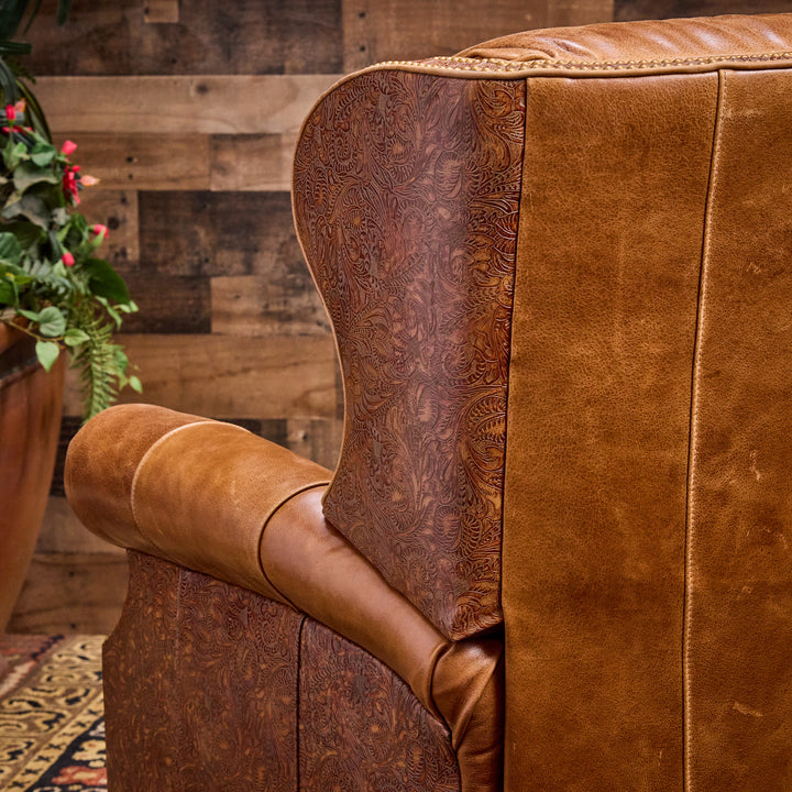 Cabrito Sycamore Leather Recliner