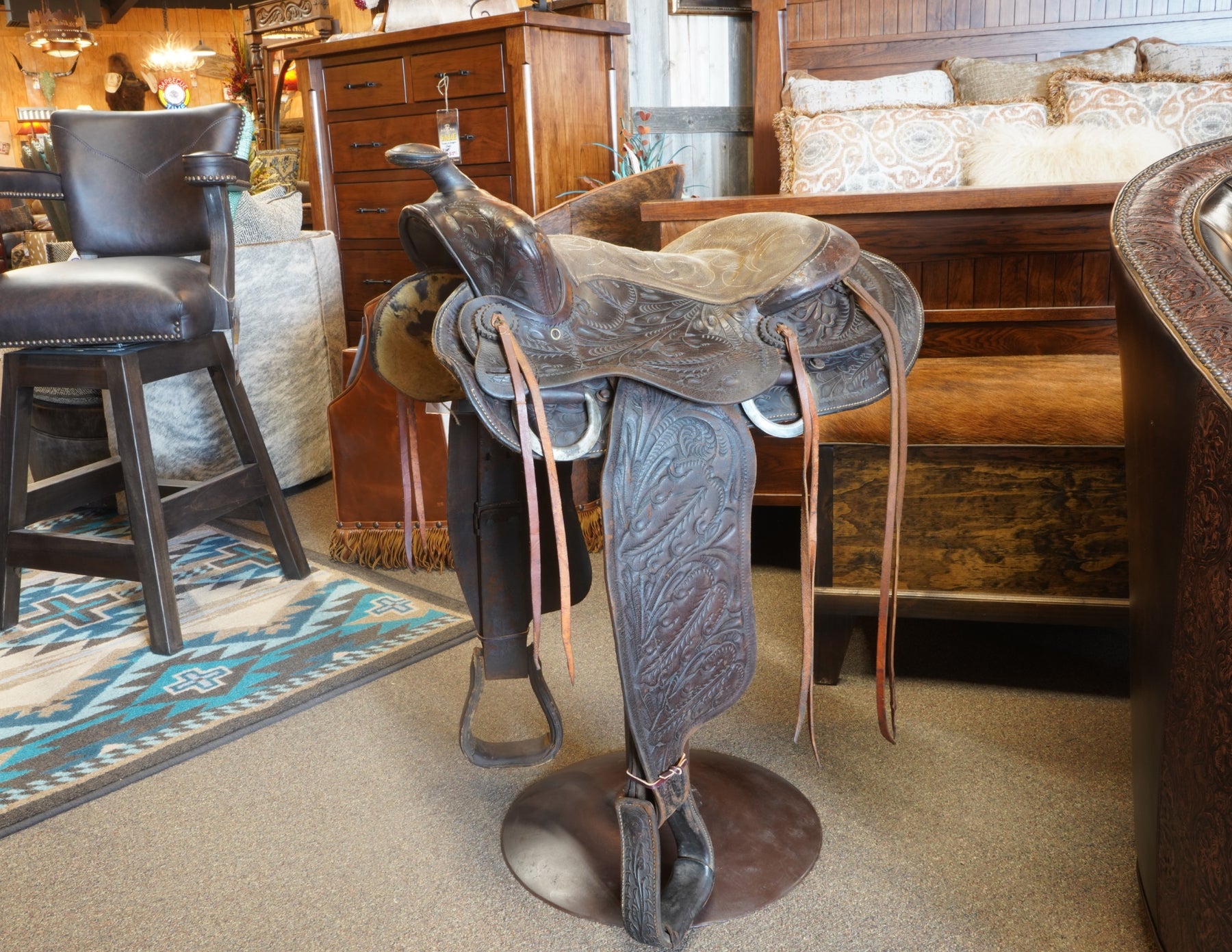 Ranch Hand Saddle Bar Stool | Authentic Bar Stool Saddles – Hat Creek ...