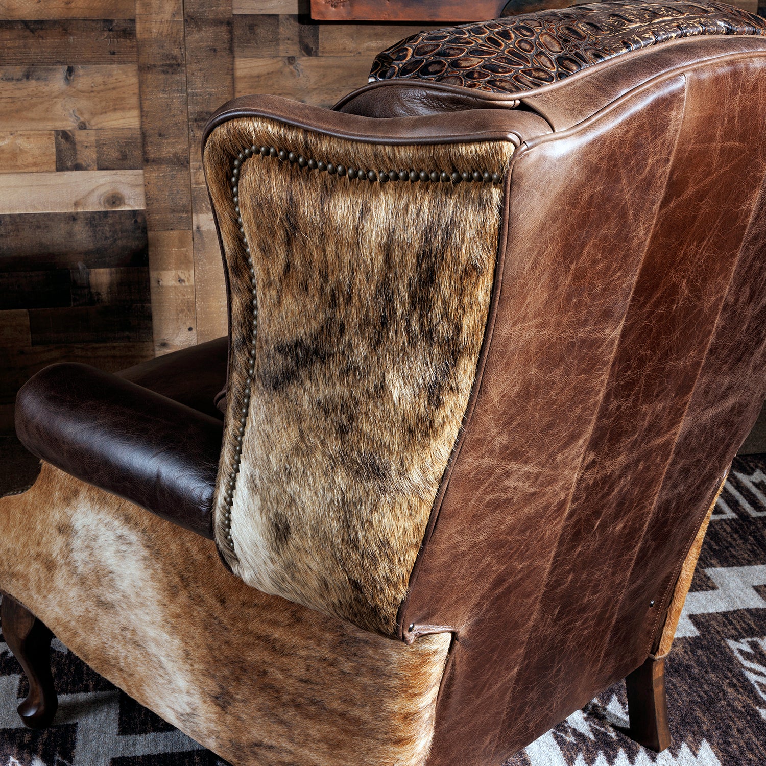 ハイローチェアー Alejandra Croc and Cowhide Recliner | Western Leather Recliner