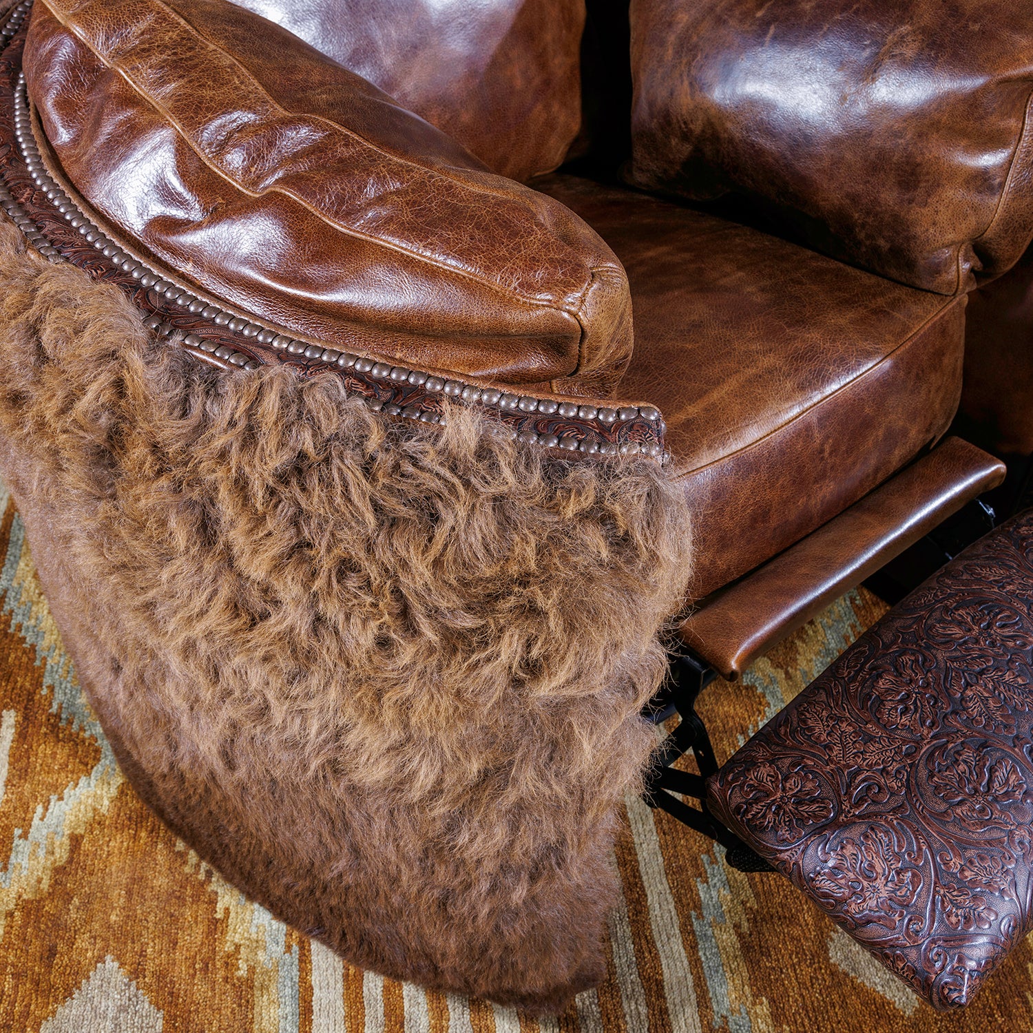 Dark Rum Buffalo Snug Recliner – Hat Creek Interiors