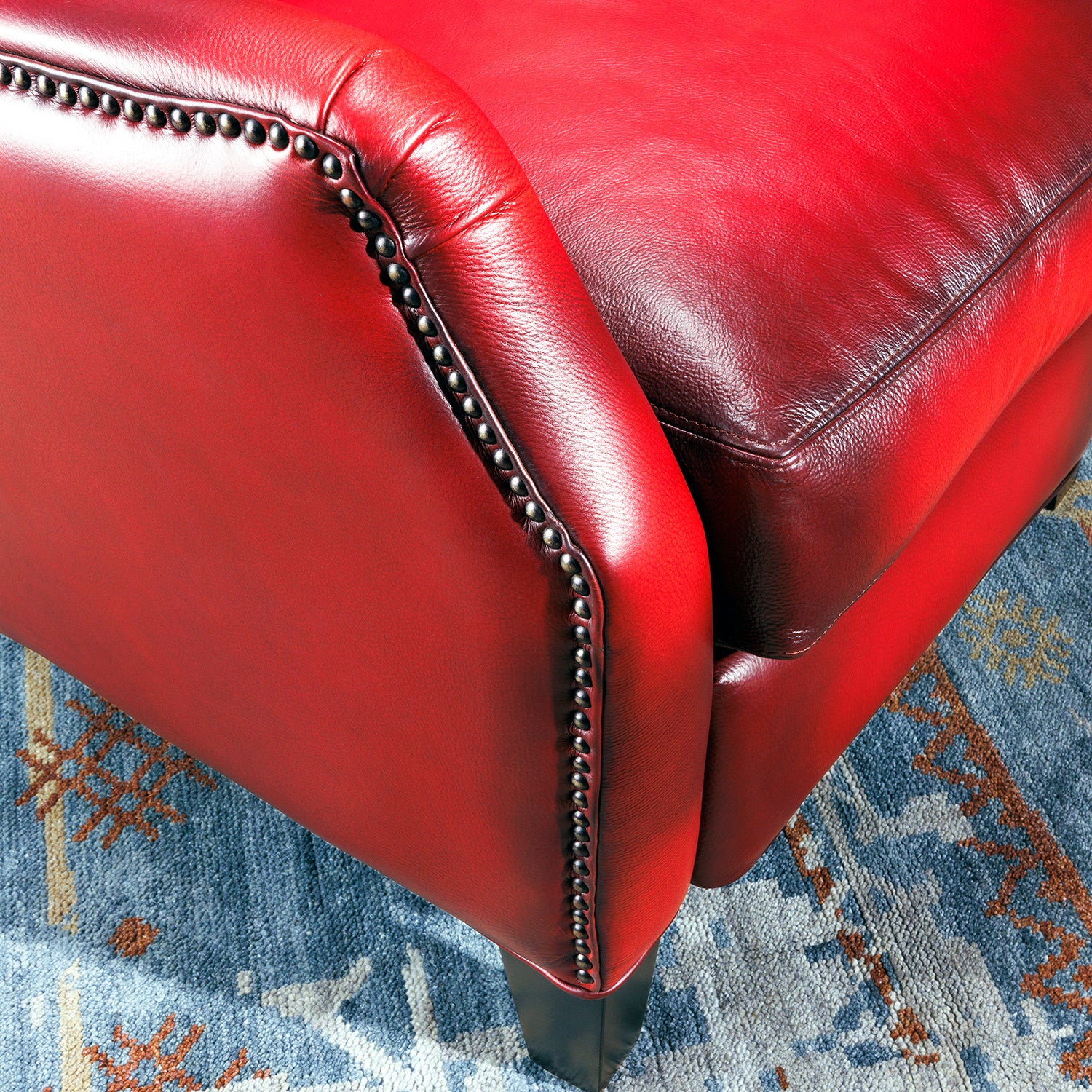 Antique Ruby Red Leather Recliner – Hat Creek Interiors