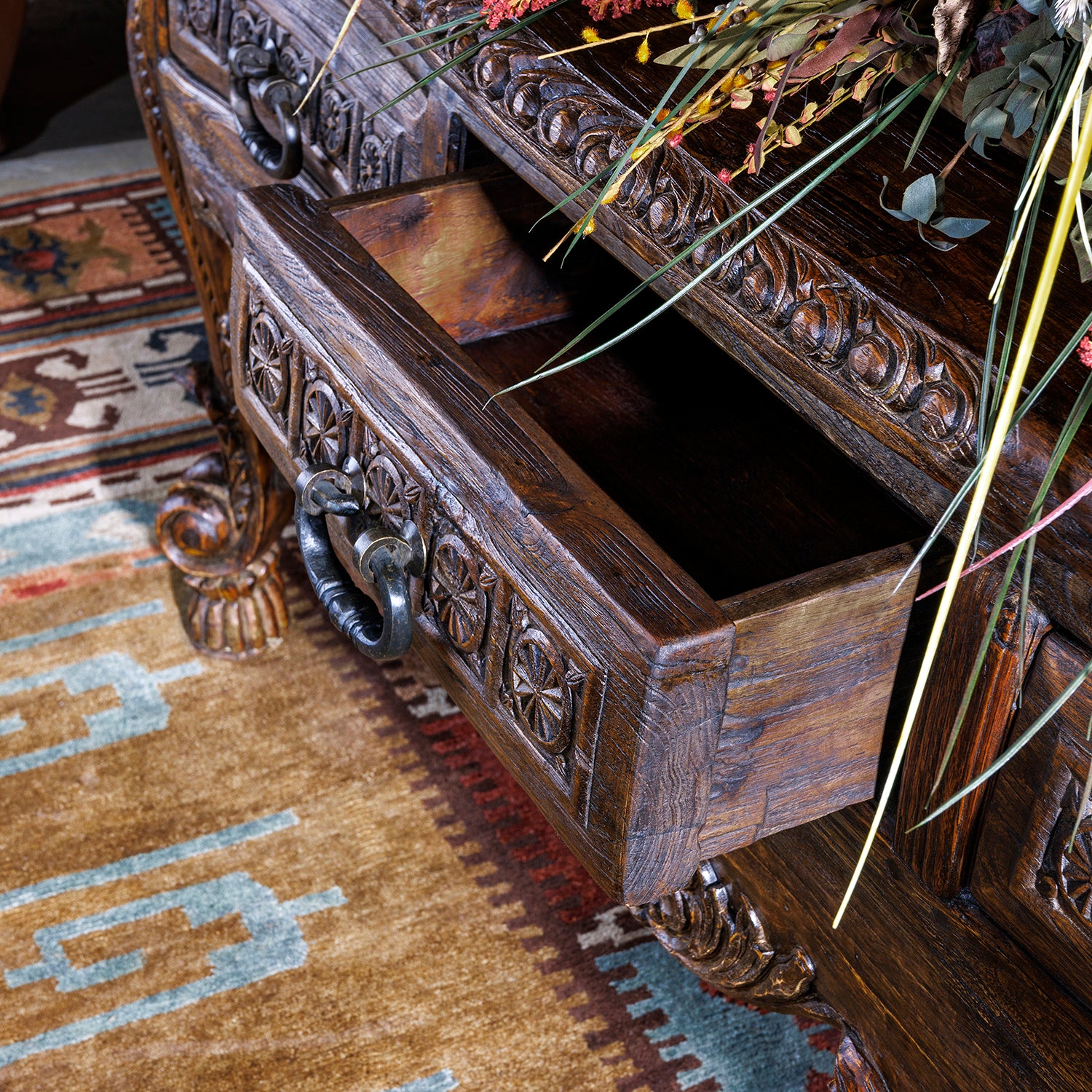 ヴィンテージ　コンソール Cadillac Console Table – Hat Creek Interiors