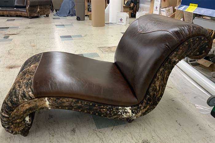Heritage Leather Chaise I