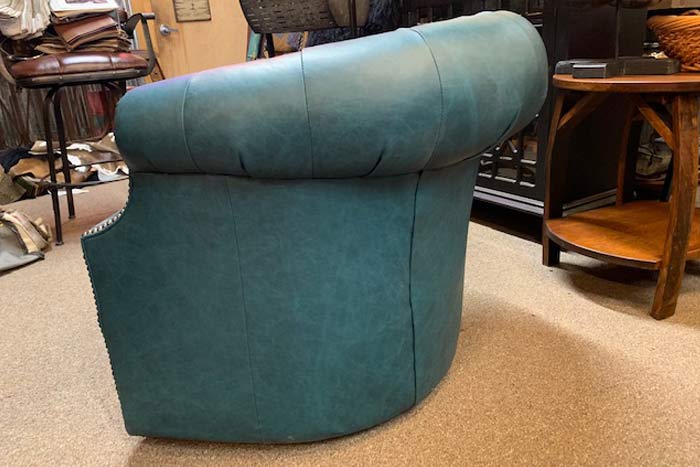 Rustic Tufted Leather Chair