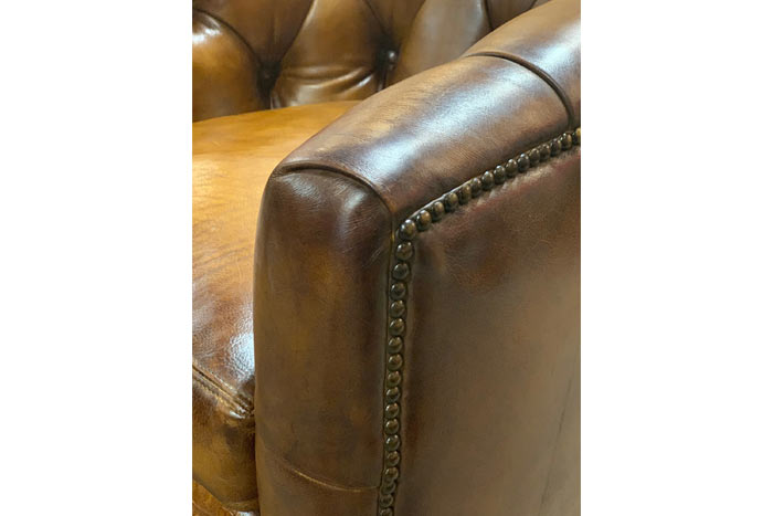 Toro Saddle Leather Swivel Chair
